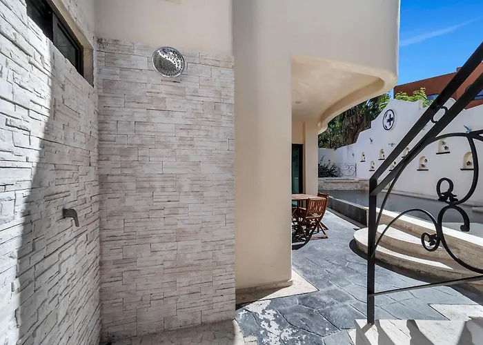 #marbella Lane - Grand Private Luxury Villa